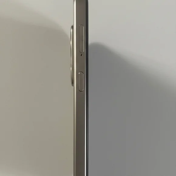 Black Smartphone with Case - Picture 3 of 4